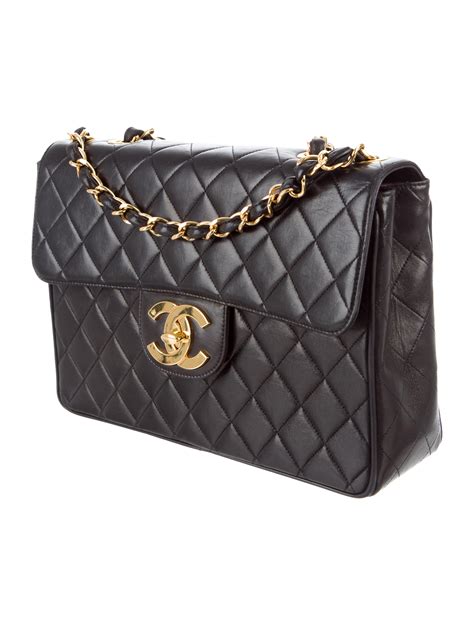 chanel bottoni vintage|antique Chanel bag.